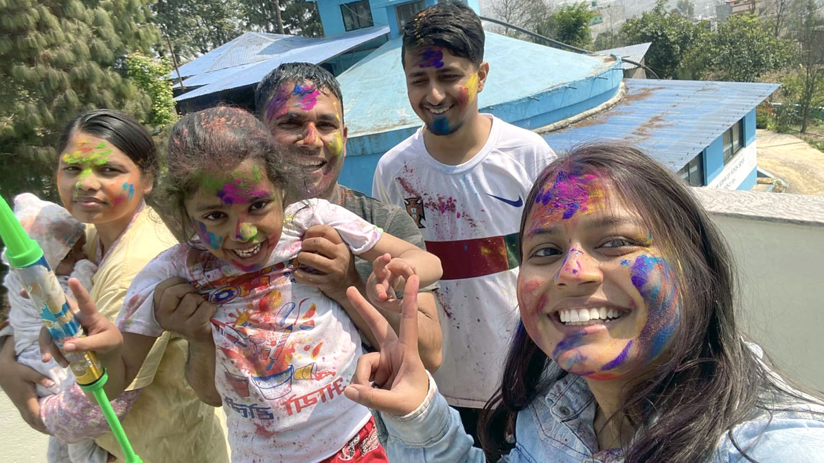 holi 51678092142.jpg